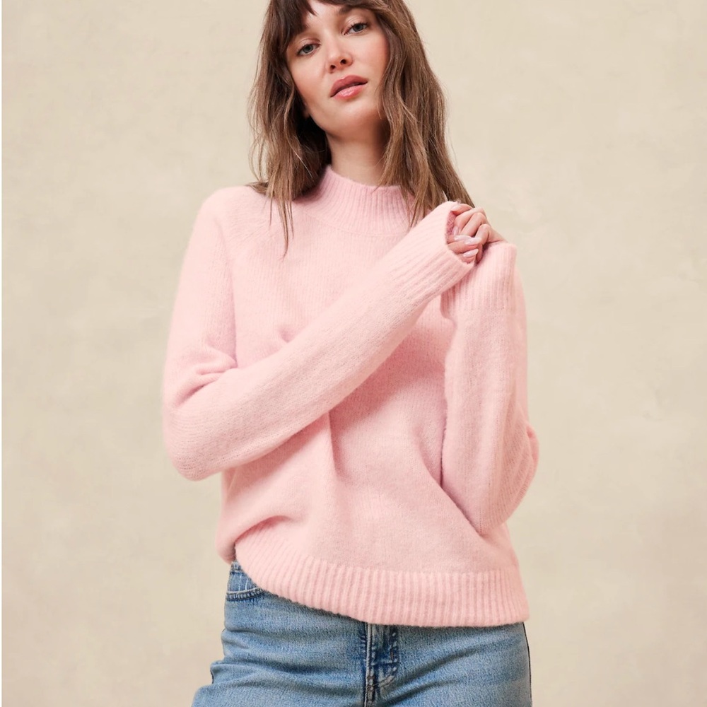 Women's Pink Sweater